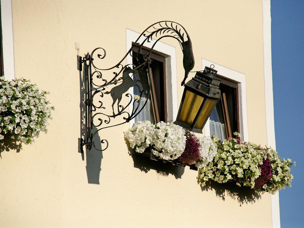 Gasthof Roessle Rieden Exteriör bild